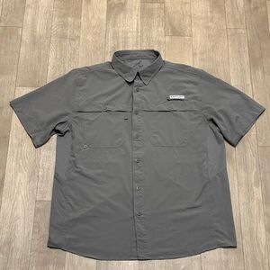 Mens Realtree Fishing Performance Utility Button Down Short Sleeve Shirt